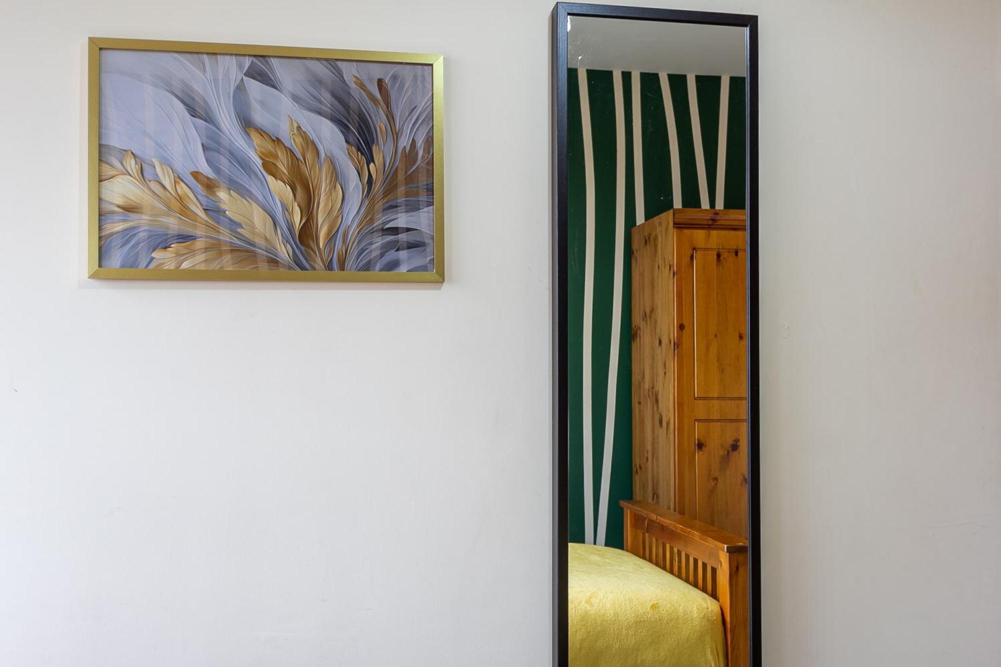 Bathway House - Free Secured Parking And Wifi Apartment Ковънтри Екстериор снимка